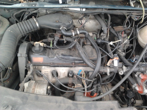 Used Car Parts Volkswagen PASSAT 1990 1.8 Mechanical Sedan 4/5 d.  2012-11-23